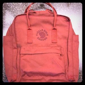 FJALLRAVEN KANKEN backpack